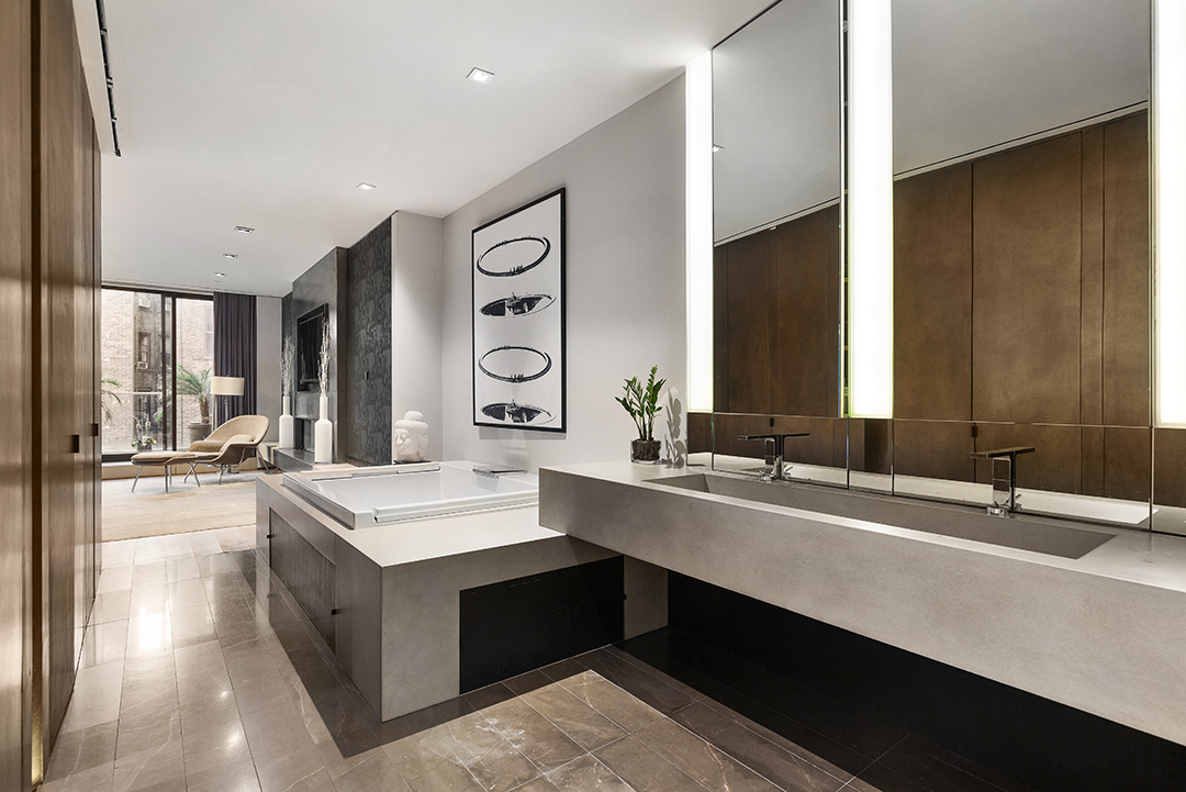 Greenwich Village Townhouse Travis Scott Recently Rented Asks 26 5m Bathroom B