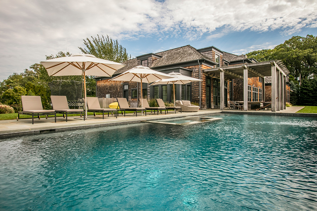 A Masterful Waterfront Modern In Mamaroneck Hits The Market Asking 9 2m Pool