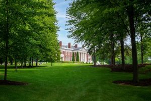 Wisconsins Majestic Glanworth Gardens Lists On Geneva Lake For 39 25m Exterior B