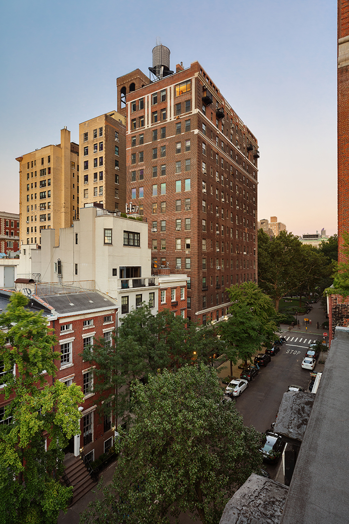 Greenwich Village Townhouse Travis Scott Recently Rented Asks 26 5m Exterior