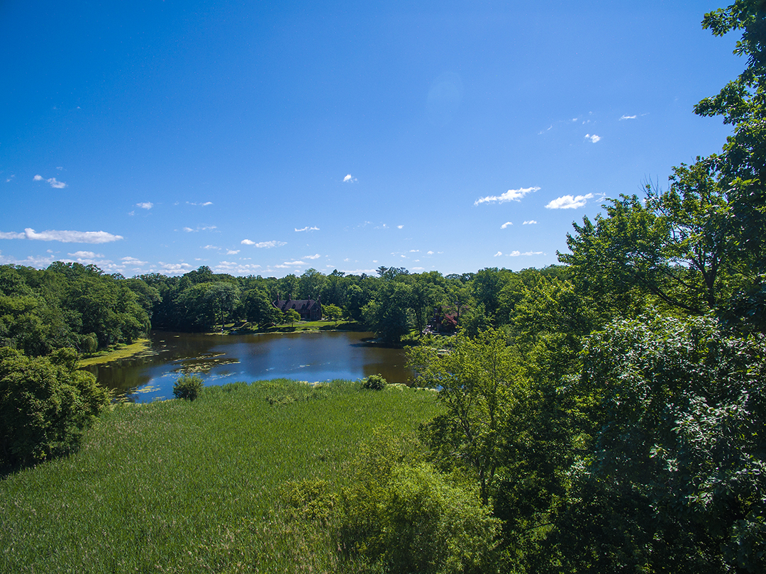 A Circa 1934 Greenwich Mansion Built By Mott Schmidt Lists For The First Time In 20 Years View