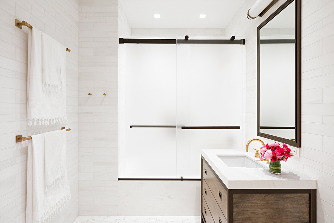 Manhattan Pad Designed By Douglas Durkin Bathroom