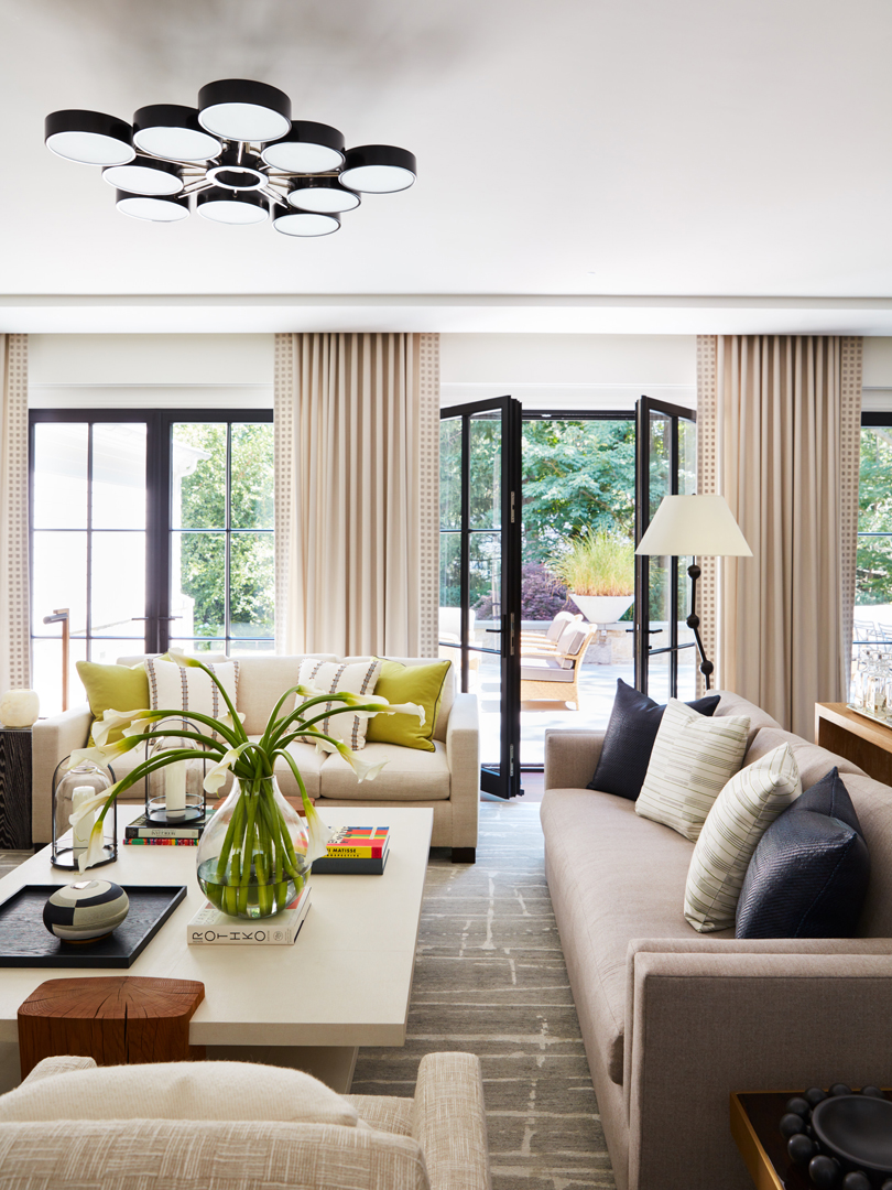 Shope Reno Wharton Creates A Sleek Streamlined Home For A Past Clients New Chapter Living Room