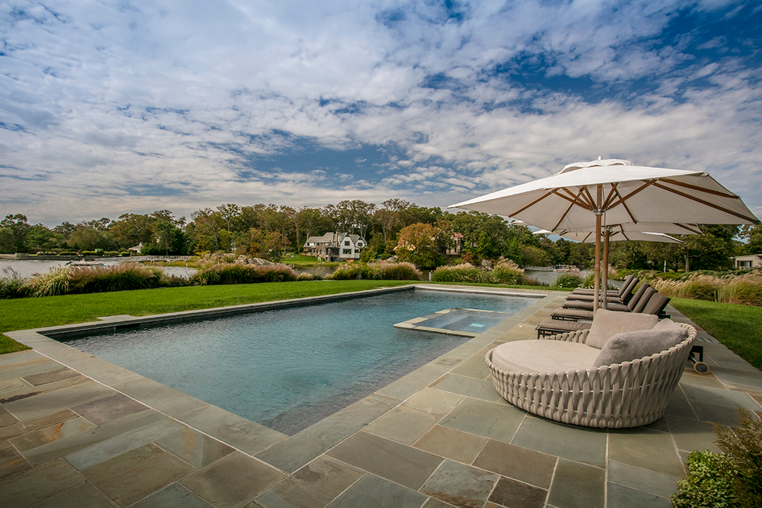 A Masterful Waterfront Modern In Mamaroneck Hits The Market Asking 9 2m Pool B