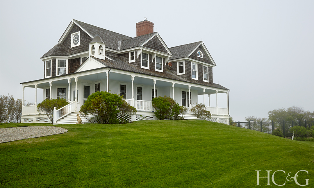 Dick Cavetts Famous Montauk Estate Known As Tick Hall Fetches 23 6m Tria Giovan Exterior