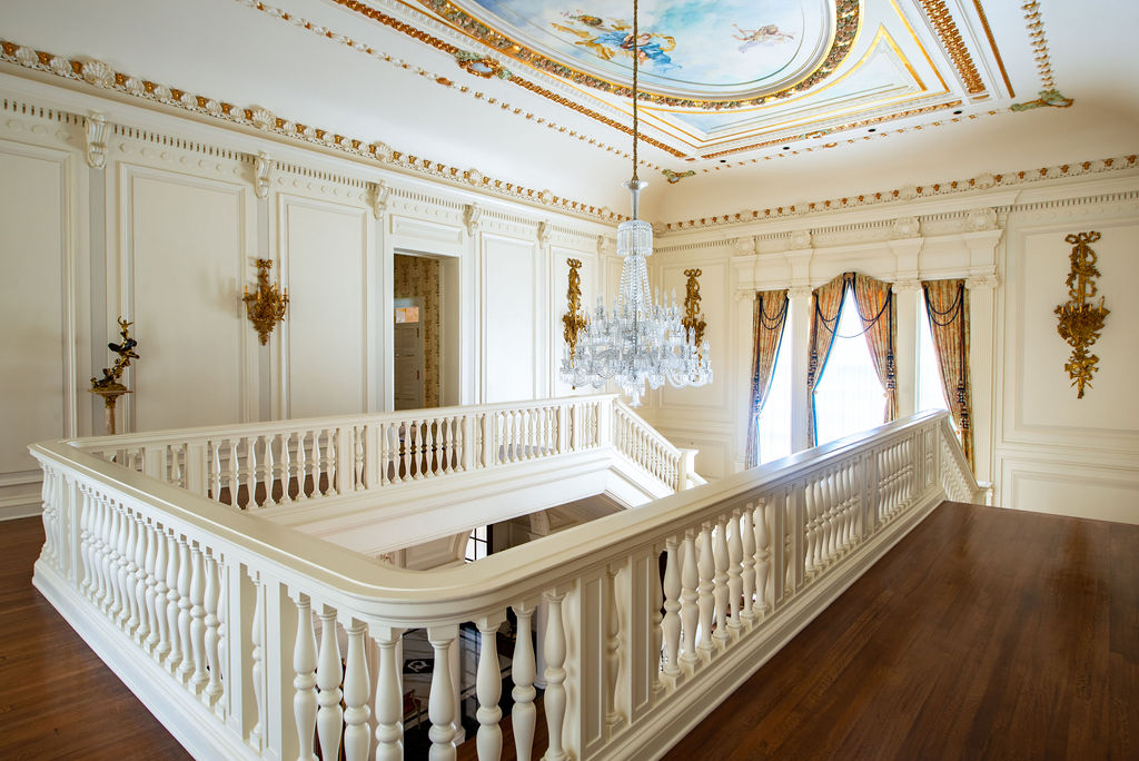 Wisconsins Majestic Glanworth Gardens Lists On Geneva Lake For 39 25m Upstairs