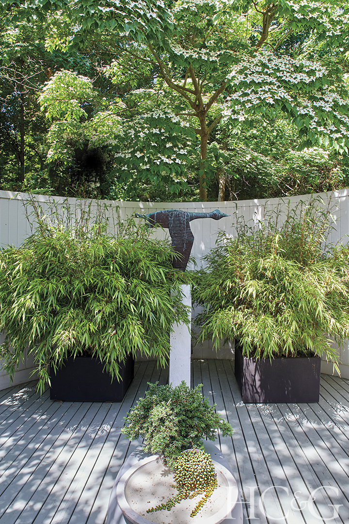 Hamptons Visionary Harry Batess 1979 Home Gets An Update Garden