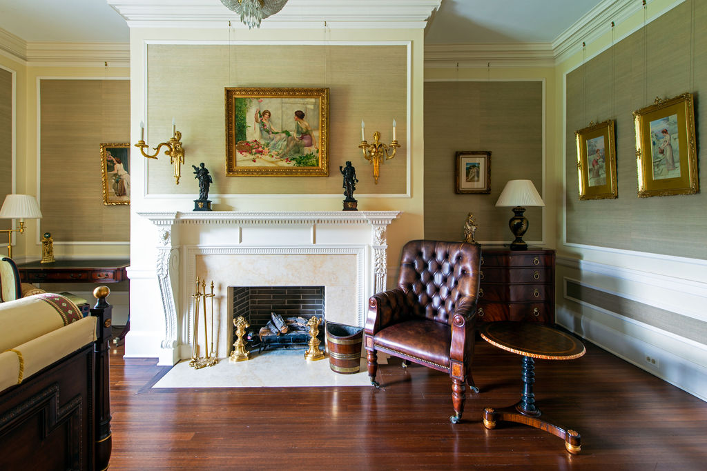 Wisconsins Majestic Glanworth Gardens Lists On Geneva Lake For 39 25m Sitting