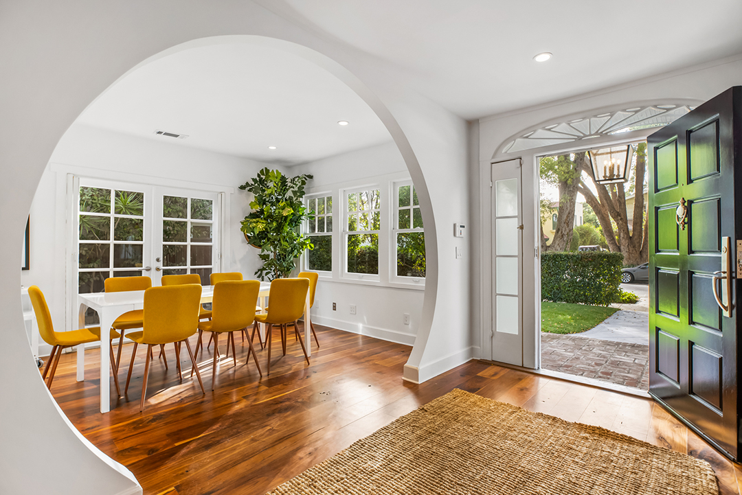 The House From A Nightmare On Elm St Entrance