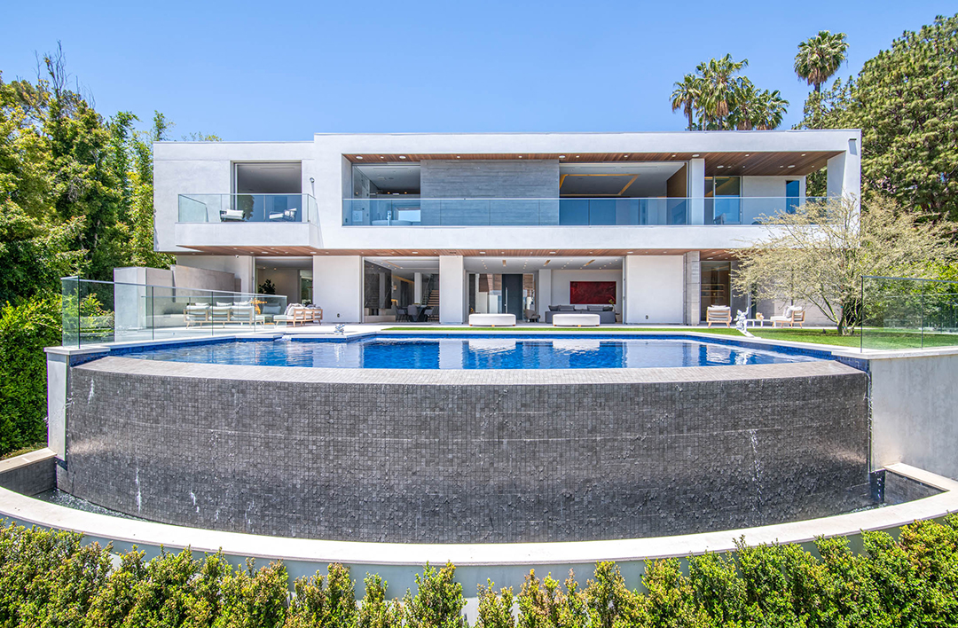 David Spade Drops Almost 13 9m On A Modern La Mansion Exterior
