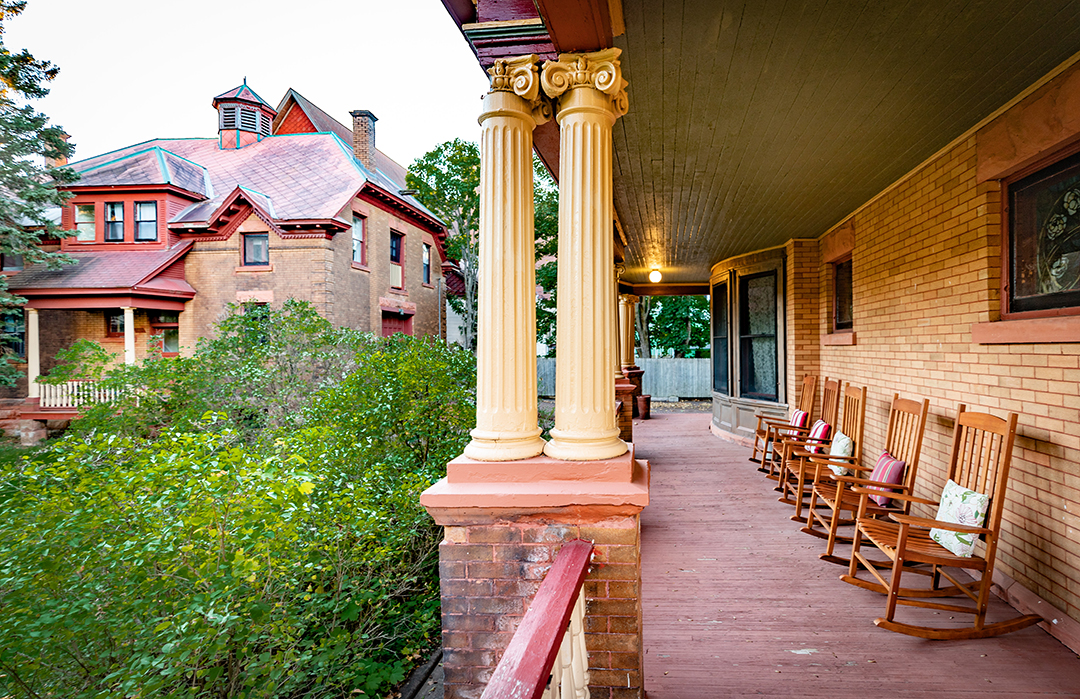 8 Fully Furnished Historic Mansions In Michigan Can Be Yours For 3 5m 46 Of 93