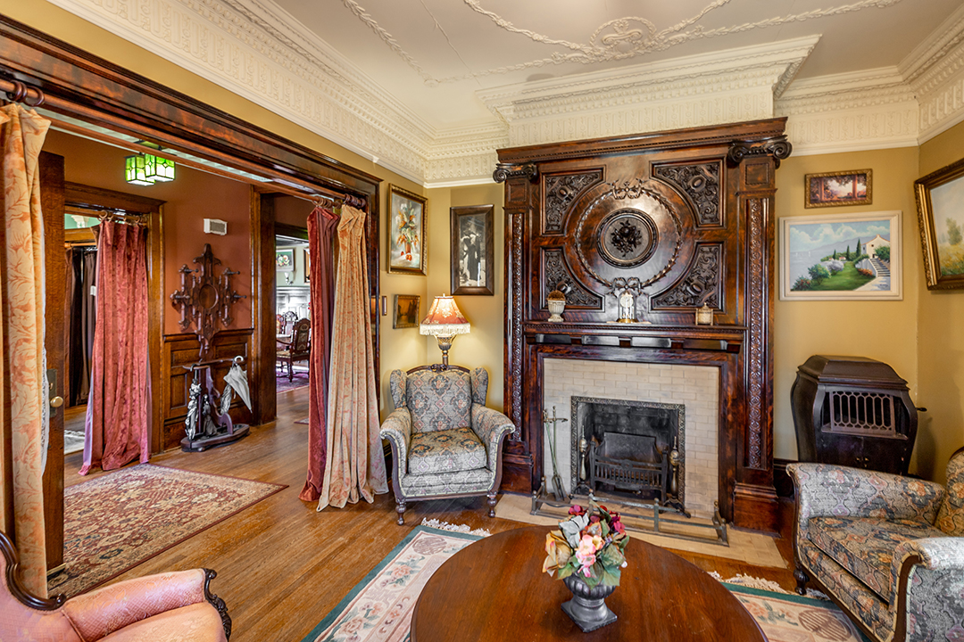 8 Fully Furnished Historic Mansions In Michigan Can Be Yours For 3 5m 49 Of 93