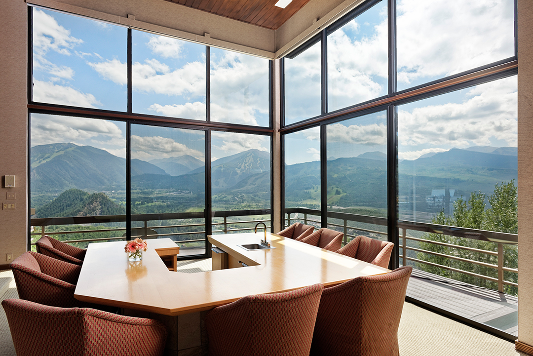 Aspen Colorado Mountain Retreat Dining Table