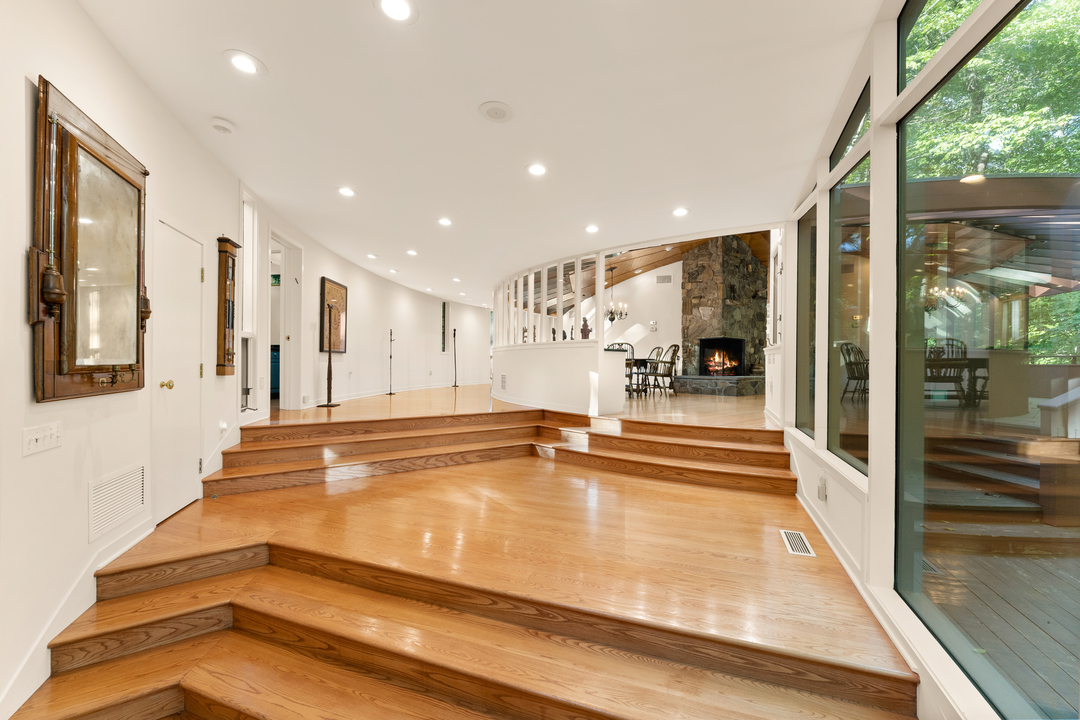 Washington Connecticut Woodland Contemporary Steady Staircase