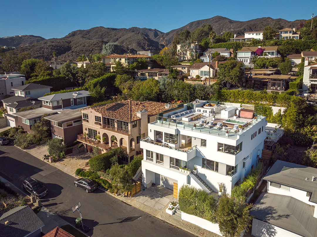 Tyra Banks Lists Pacific Palisades Home Exterior