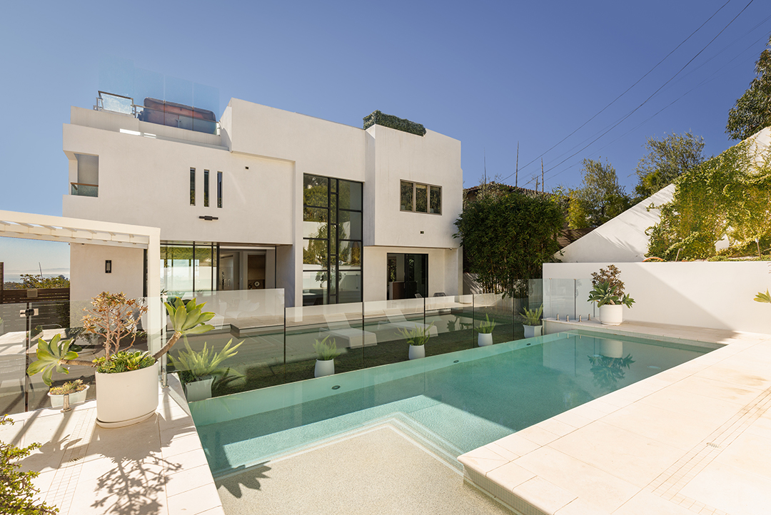 Tyra Banks Lists Pacific Palisades Home White Pool Patio