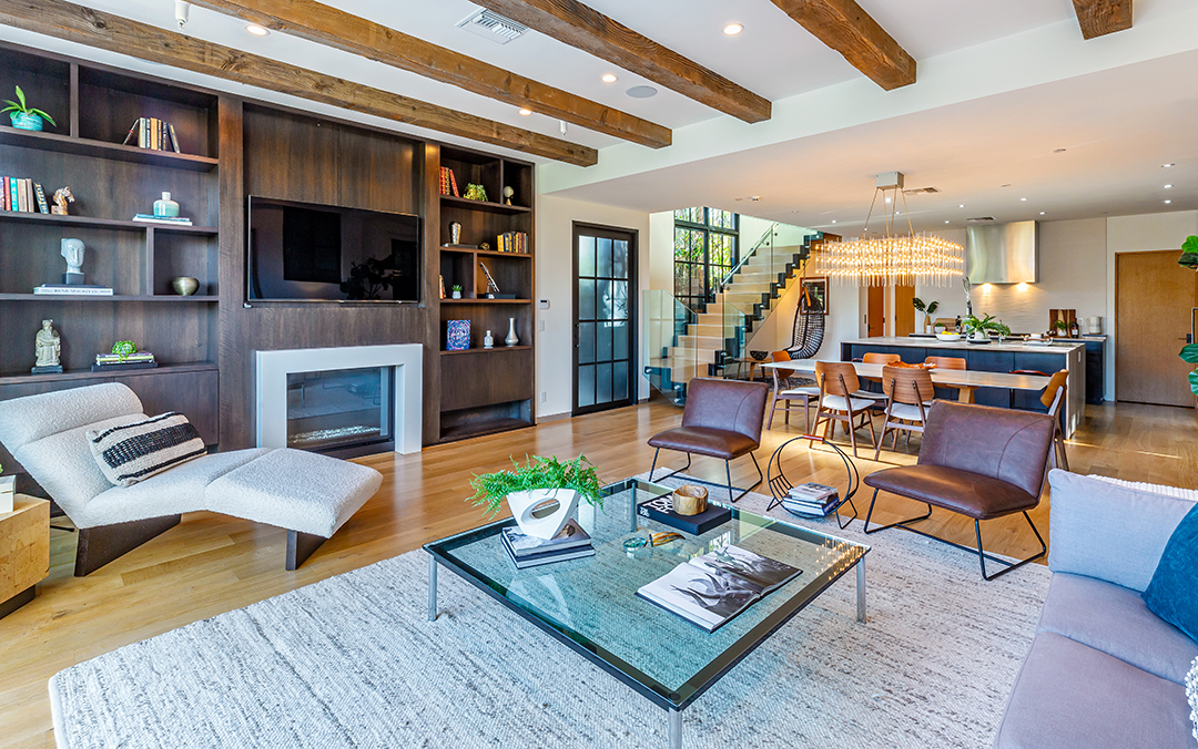 Modern Retreat On Californias Famed Venice Canals Hits The Market Asking 6 45m Living Room