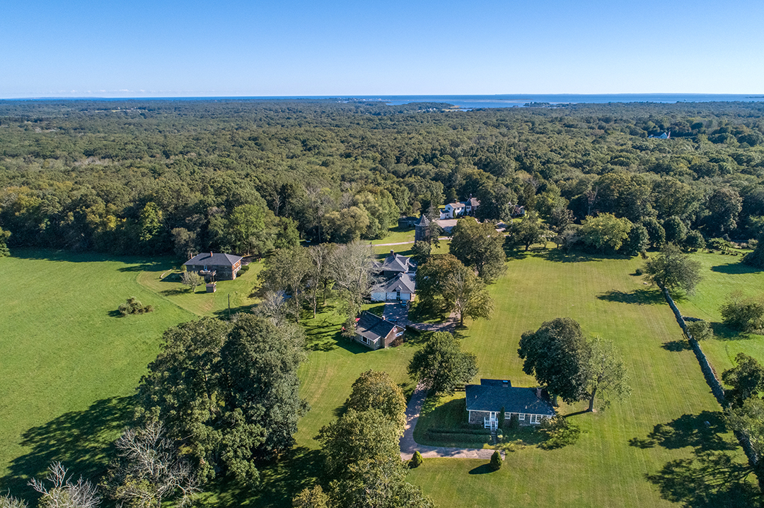 Late And Legendary Tenor Sergio Franchis Stonington Ct Estate Hits The Market Aerial C