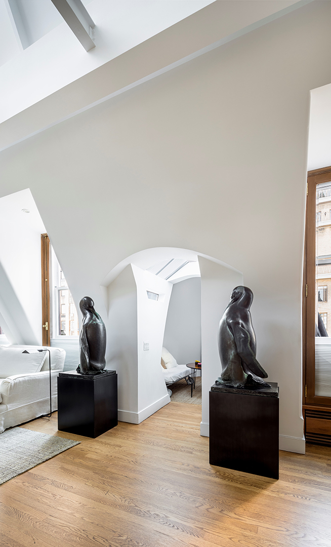 Dramatic Modern Penthouse At Dakota Residence Hallway