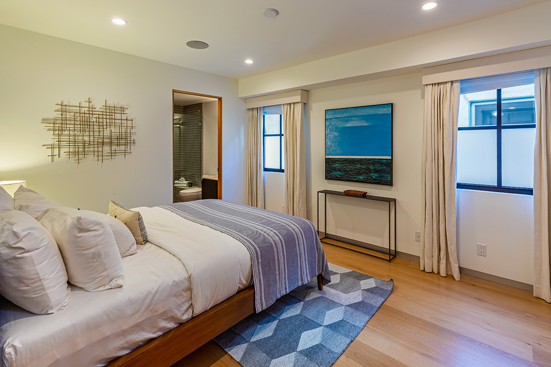 Modern Retreat On Californias Famed Venice Canals Hits The Market Asking 6 45m Bedroom C