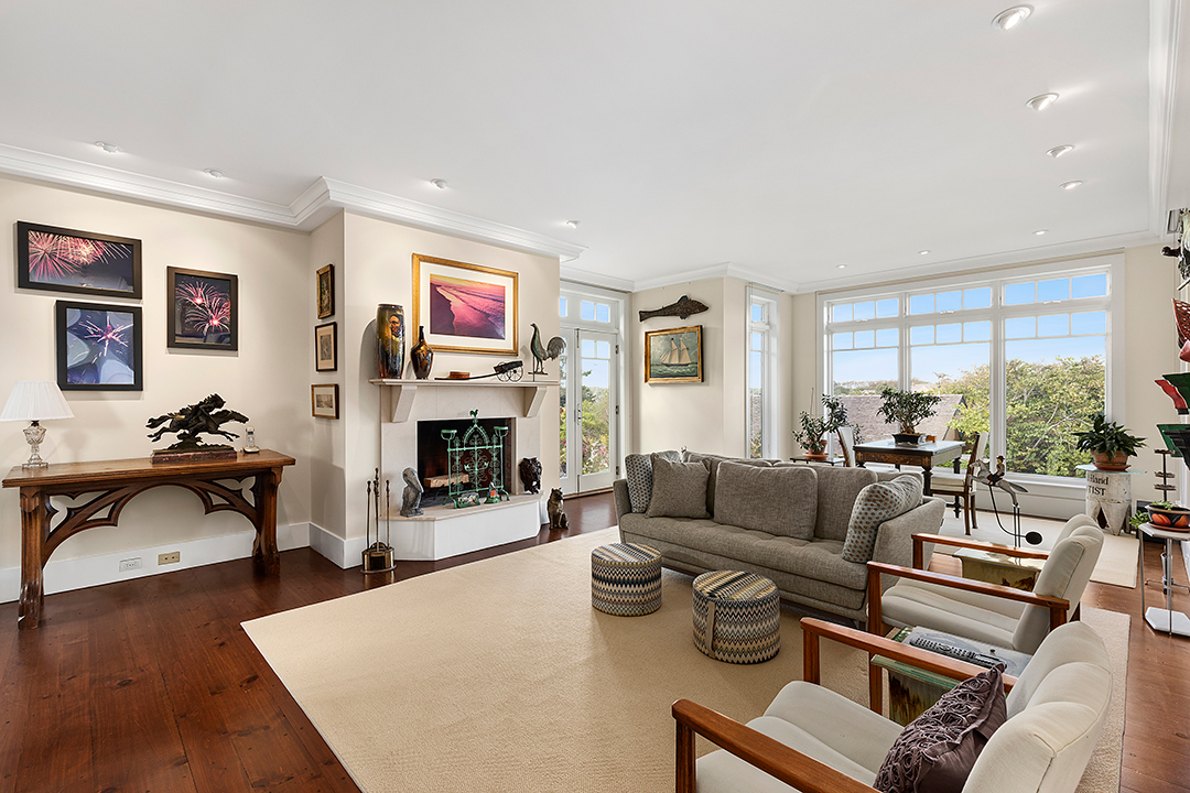 East Hampton Oceanfront Estate Living Room