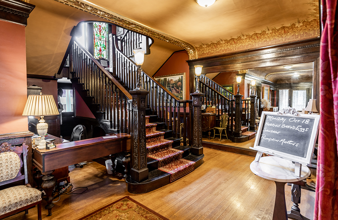 8 Fully Furnished Historic Mansions In Michigan Can Be Yours For 3 5m 23 Of 93