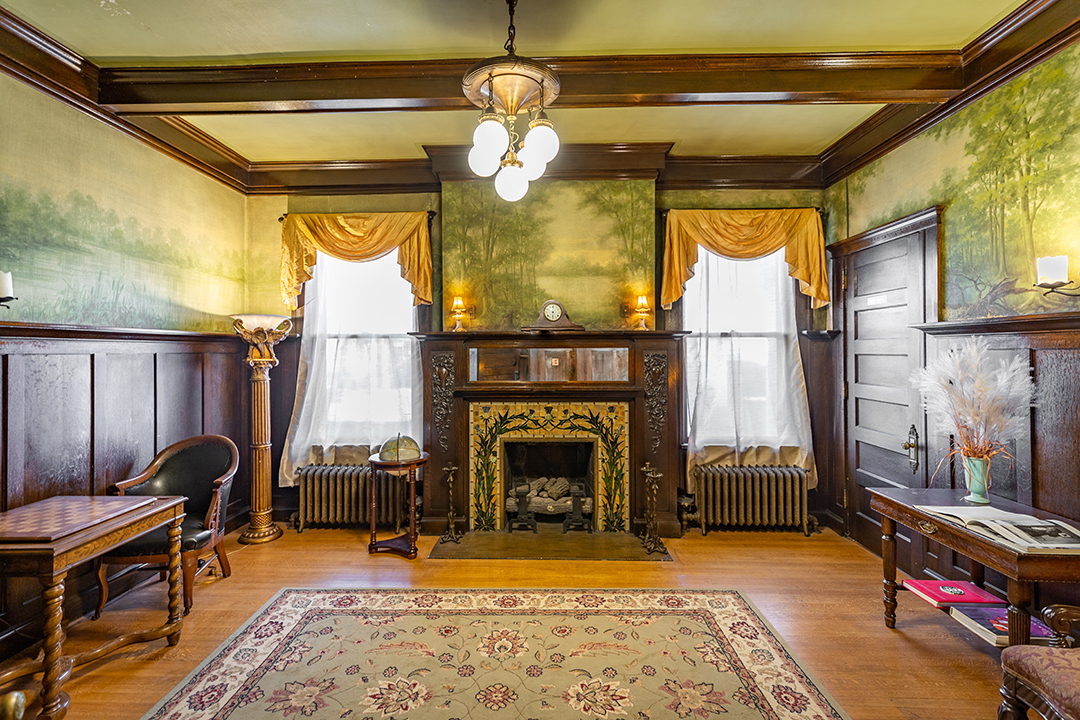 8 Fully Furnished Historic Mansions In Michigan Can Be Yours For 3 5m 18 Of 93