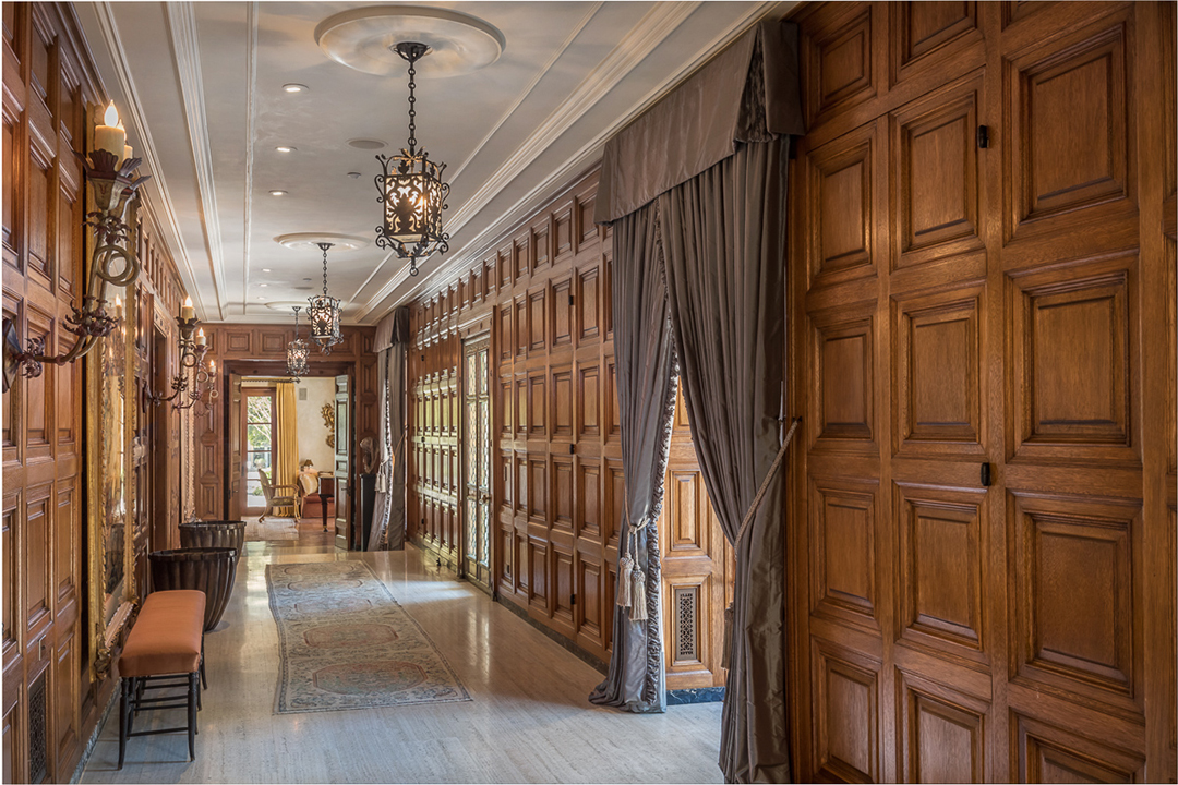 Erika Jayne And Tom Girardis Pasadena Mansion Gets A Price Cut Hallway