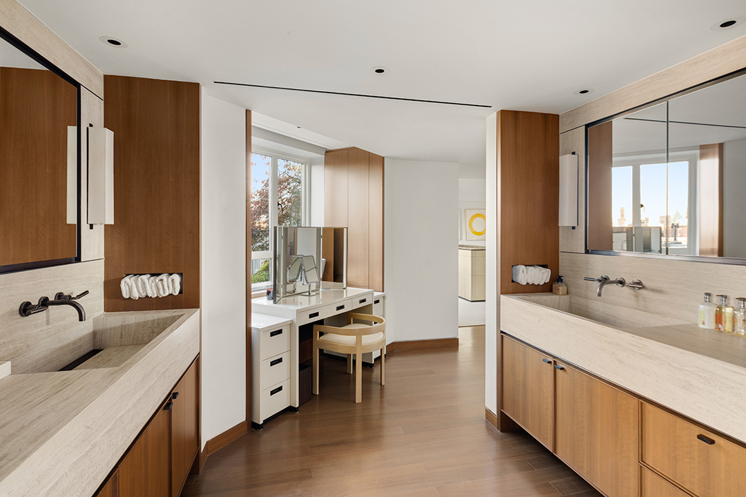 Essie Weingarten Founder Of Essie Nail Polish Lists Park Avenue Penthouse Bathroom