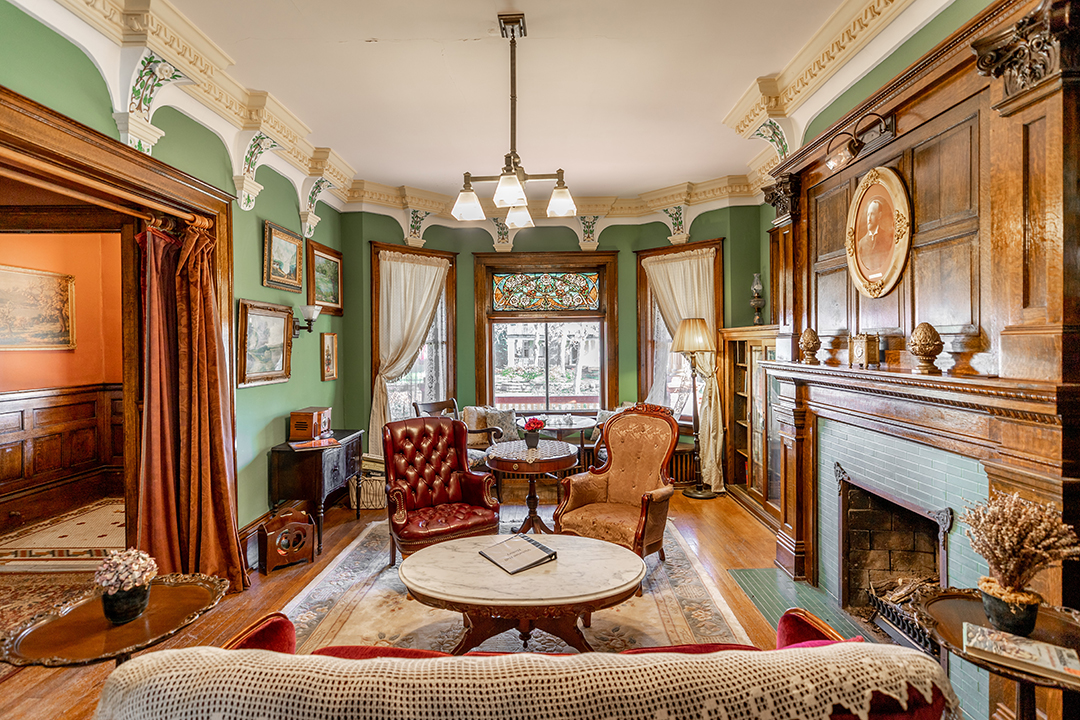 8 Fully Furnished Historic Mansions In Michigan Can Be Yours For 3 5m 51 Of 93