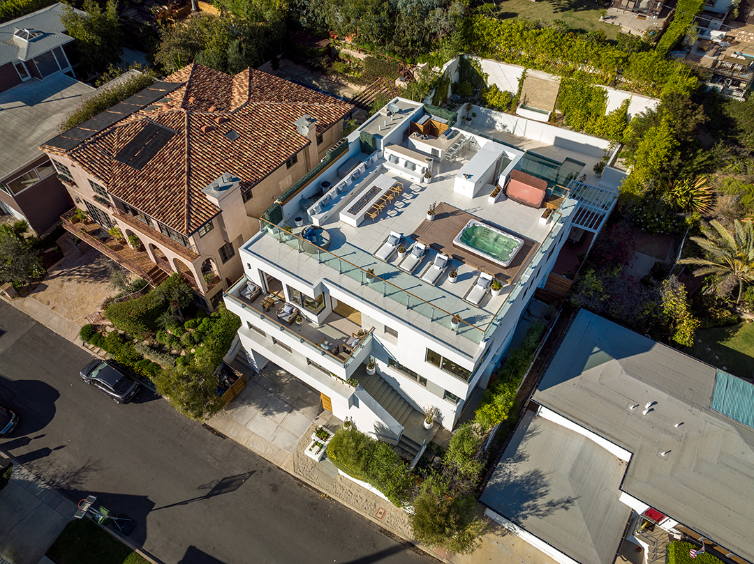 Tyra Banks Lists Pacific Palisades Home Roof Deck