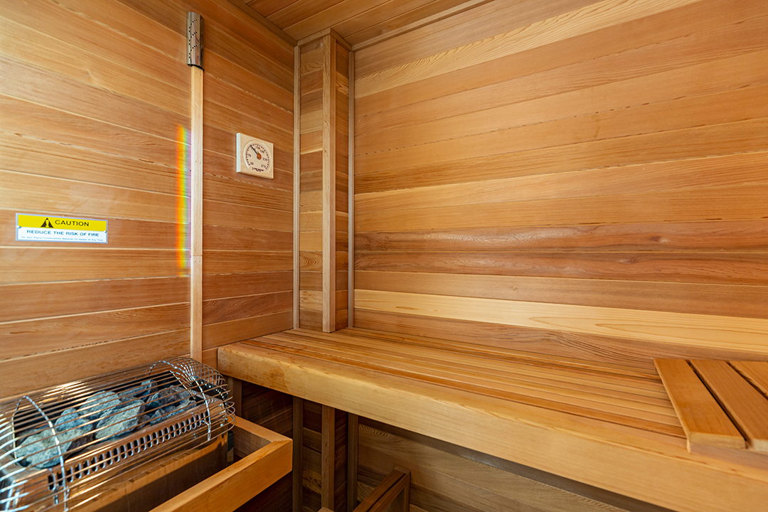 Modern Retreat On Californias Famed Venice Canals Hits The Market Asking 6 45m Sauna