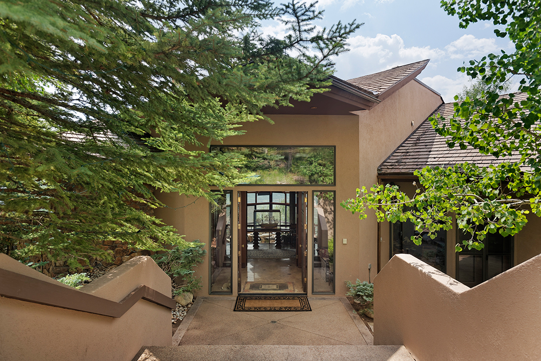 Aspen Colorado Mountain Retreat Entrance