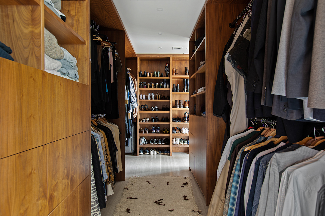 Red Hook Modern Home For Sale Closet