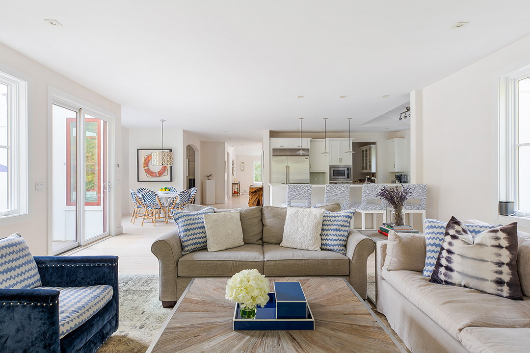 Peloton Founder And Ceo Lists Farmhouse Style East Hampton Home For 4 5m 12 Koala Ln East Hampton Josh Goetz Photography 44