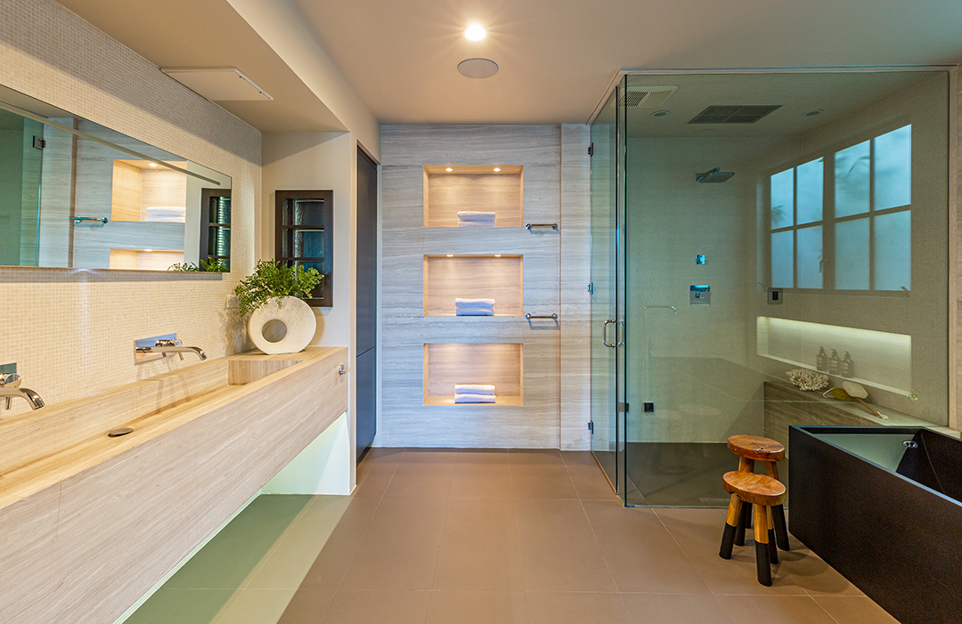 Modern Retreat On Californias Famed Venice Canals Hits The Market Asking 6 45m Bathroom