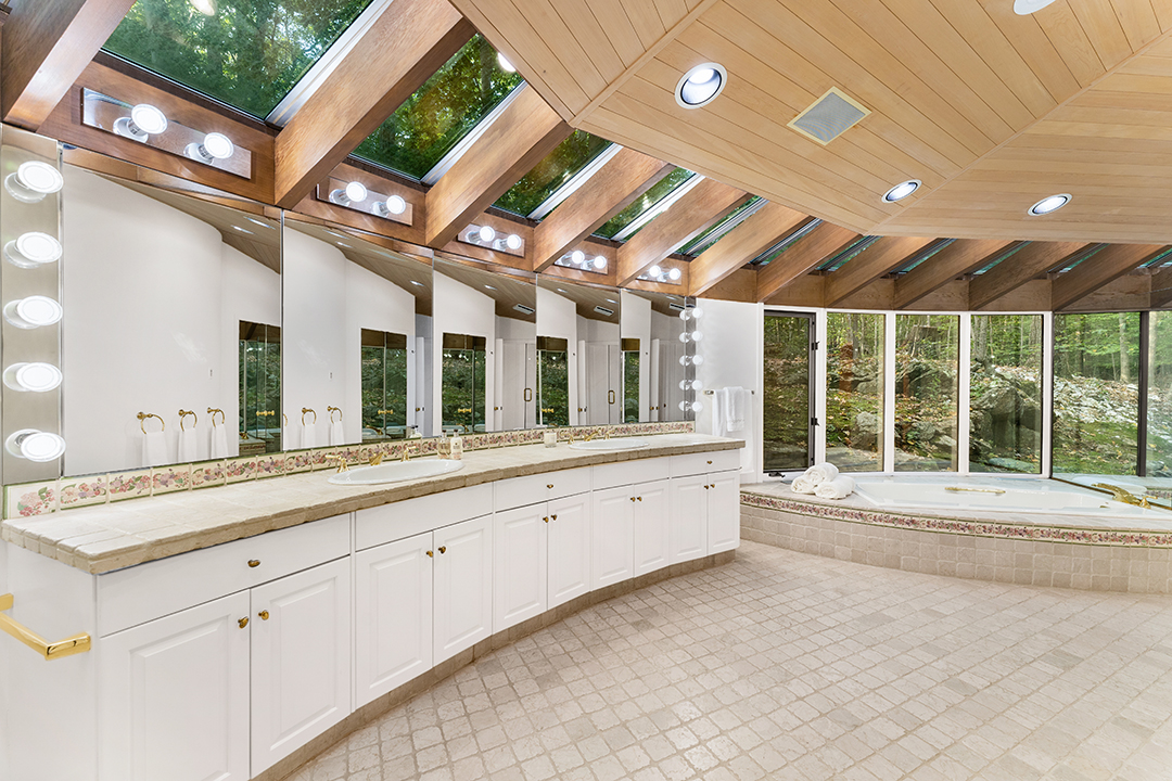 A One Of A Kind Architectural Wonder In Washington Connecticut Asks 2 25m C