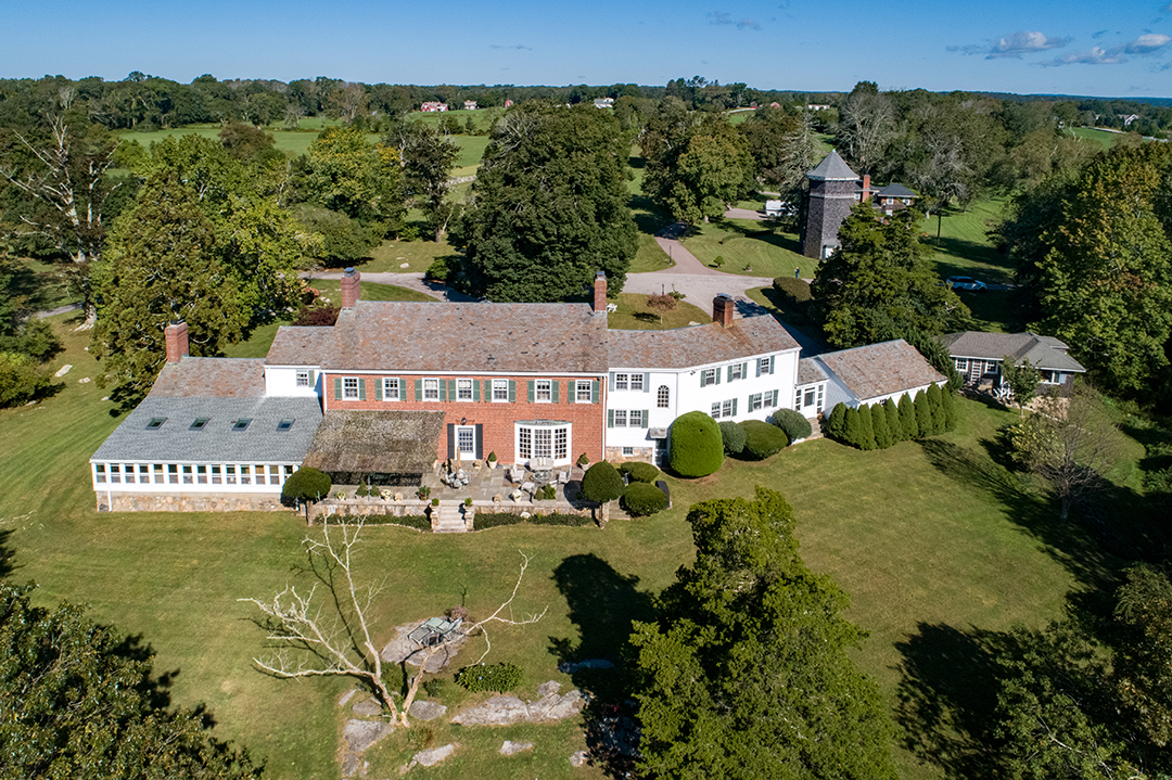 Late And Legendary Tenor Sergio Franchis Stonington Ct Estate Hits The Market Aerial