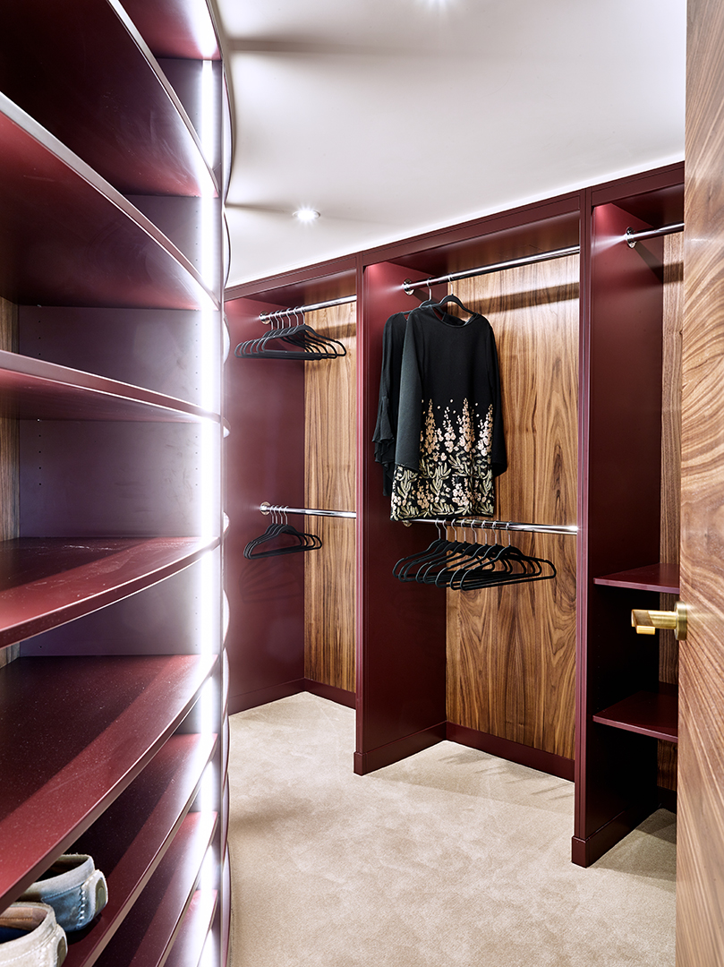 Tour A 12m London Pad With Its Own Bridge Inside And Unparalleled Tower Bridge Views Closet