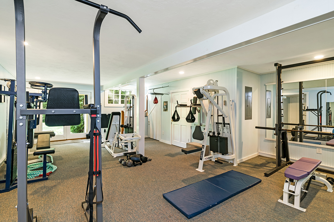 Aerosmiths Joe Perry Lists Extraordinary Countryside Family Estate In Massachusetts Gym