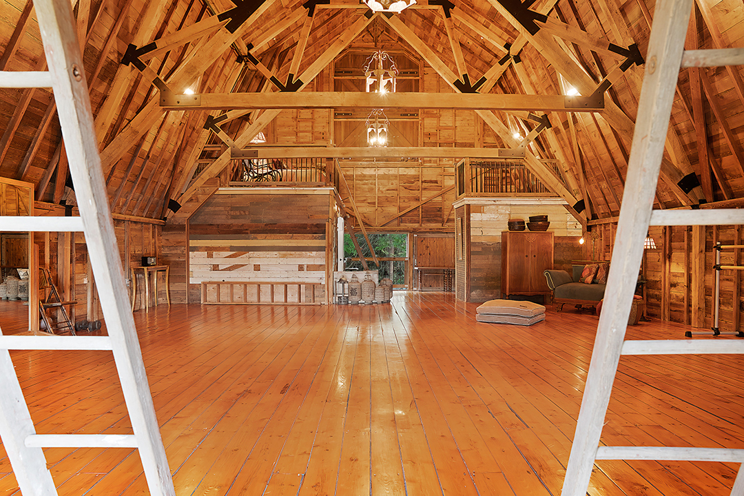 Explore An 160 Acre New York Listing With 18th Century Homes Chic Barns And More Wbf Barn1 Horse Barn Up To Front 13