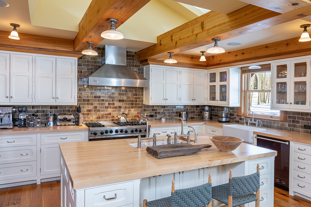 Jerry Seinfeld Finds A Buyer For His 26 Acre Telluride Retreat Kitchentight