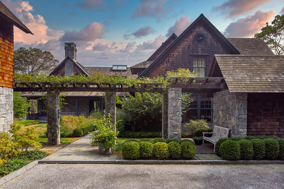 Expertly Crafted Madison Ct Compound With Water Views Seeks 6m Exterior