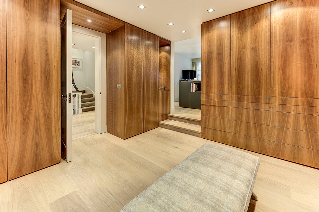 4 Buckingham Place Dressing Room