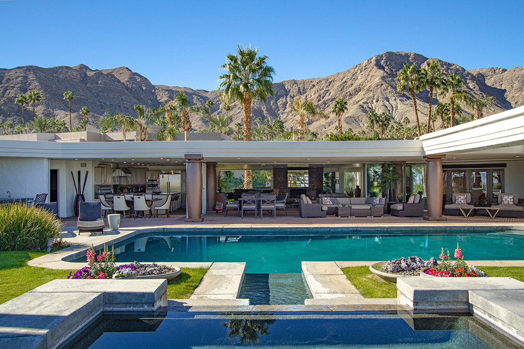 Bing Crosbys Former Palm Springs Home Lists For 4 5m 3 Exterior