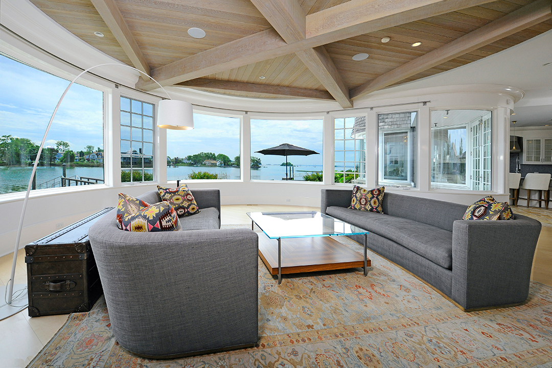 Explore A Waterfront Architectural Beauty In Old Greenwich Listed For 6 5m Lvgrm3