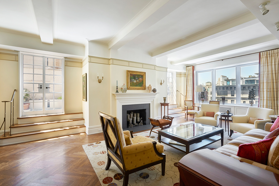 Light Filled And Classic Carnegie Hill Co Op Seeks 4 6m B