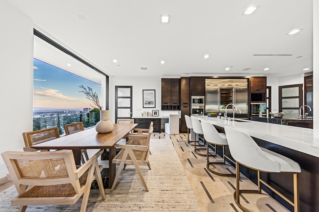 Diddy Former Beverly Hills Bachelor Pad Kitchen