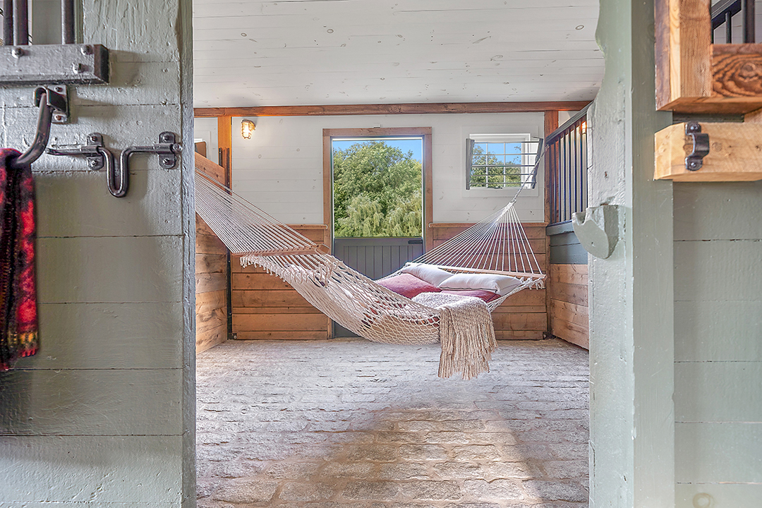 Explore An 160 Acre New York Listing With 18th Century Homes Chic Barns And More Wbfe Barn Horse Barn Hammock 1 1 07