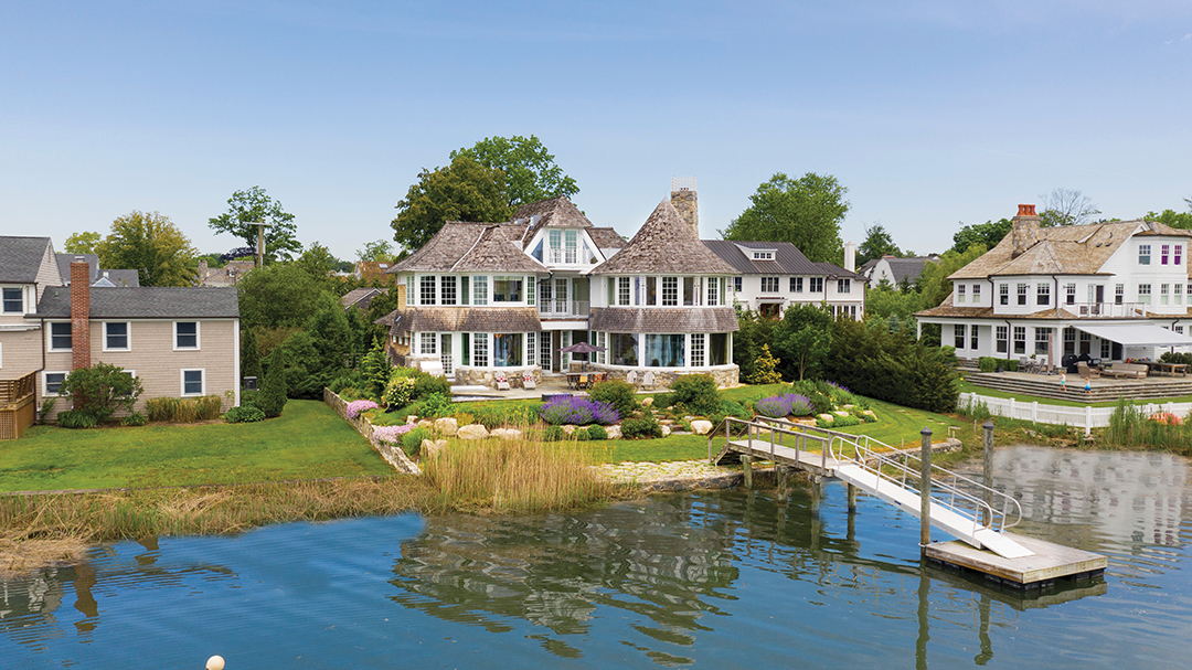 Explore A Waterfront Architectural Beauty In Old Greenwich Listed For 6 5m 6littlecoveaerial 8cmyk